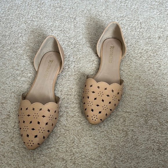 Women’s summer flats - Picture 1 of 3